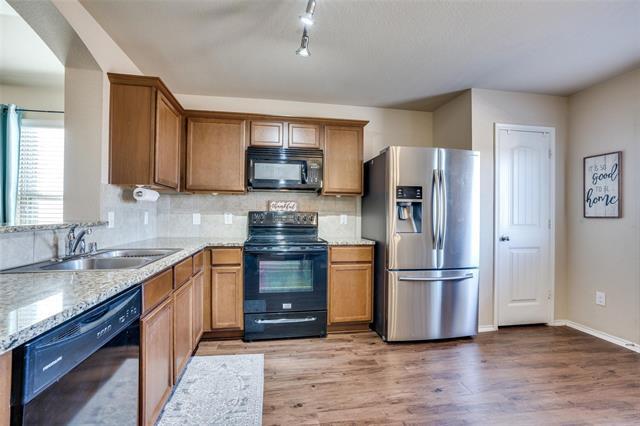 Building Photo - 1606 Meadow Creek Dr