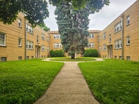 Building Photo - 86 Lincoln Ave