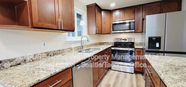 Building Photo - 31313 62nd Ave Ct S