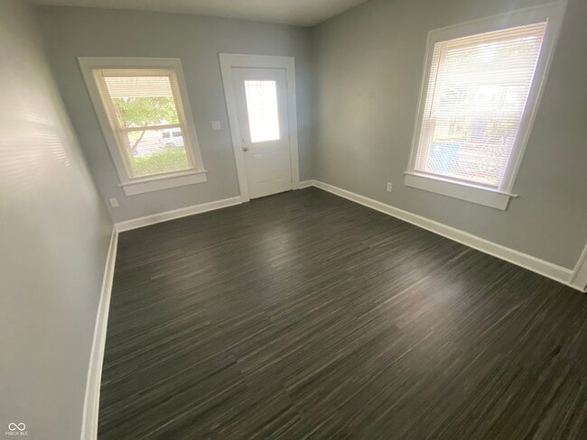 Building Photo - 3258 Winthrop Ave