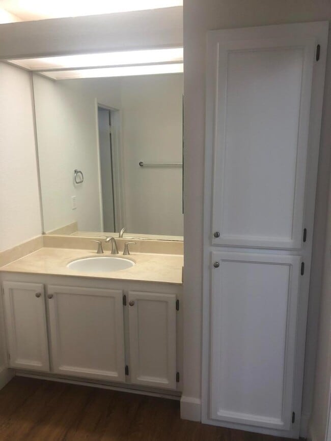 Building Photo - 5771 Cutter Loop