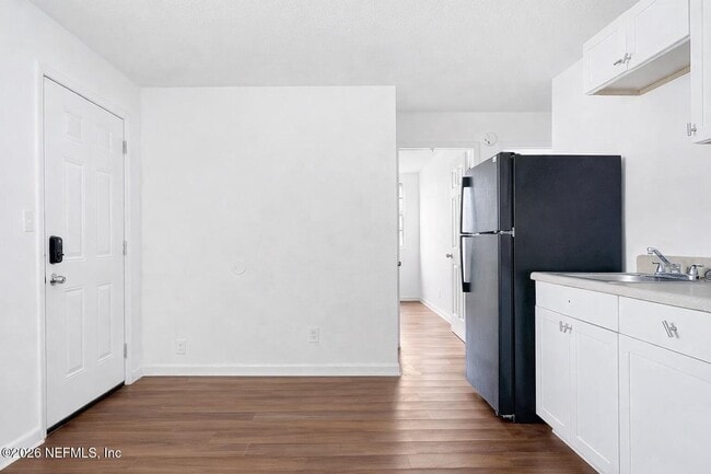 Building Photo - 1534 Morgan St