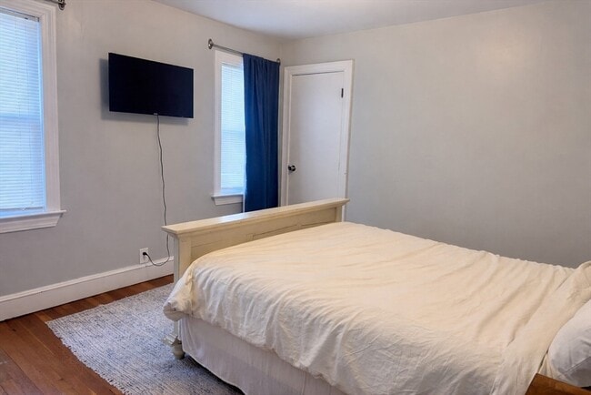 Building Photo - 76 Prospect St