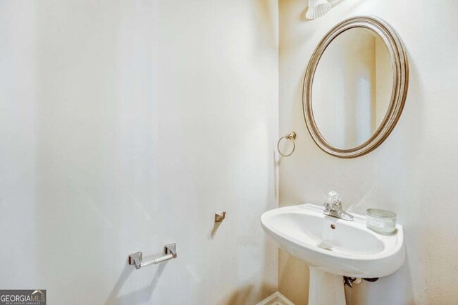 Building Photo - 2934 Wintercrest Dr