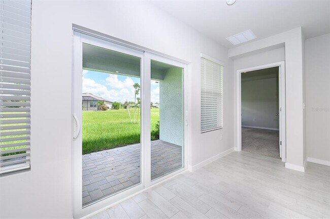 Building Photo - 25110 Alcazar Dr