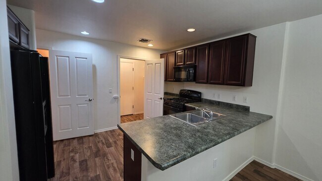 Building Photo - 4763 E American Beauty Dr