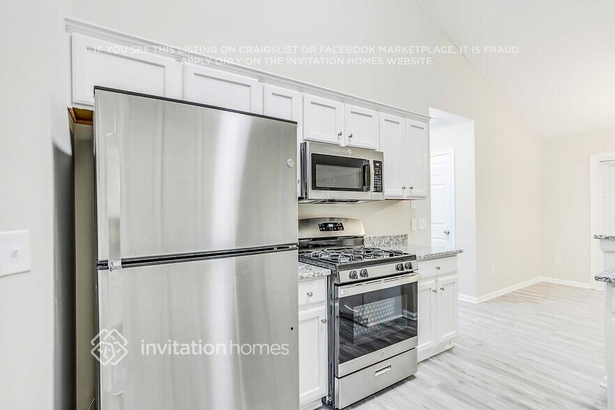 Building Photo - 63 Legend Creek Cove