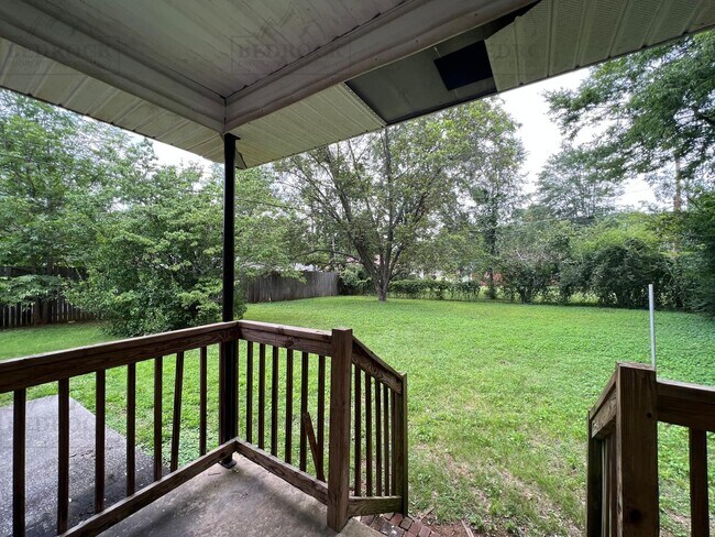 Building Photo - 2706 Norton Ave NW