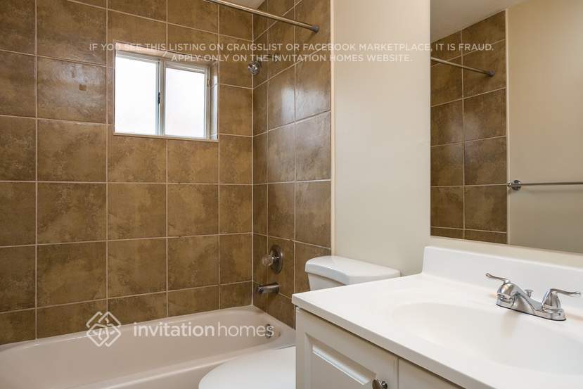Building Photo - 7300 W 34th Ct