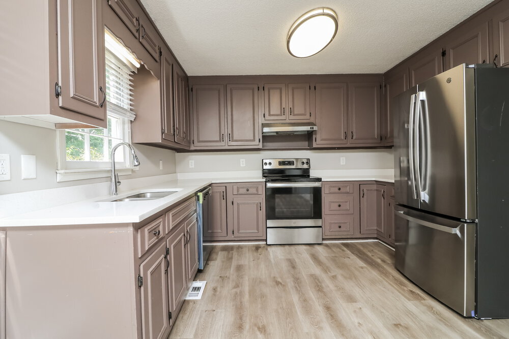 Building Photo - 2981 Sutton Dr SW
