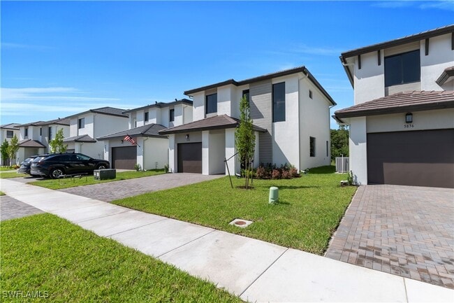 Building Photo - 5832 Agostino Way
