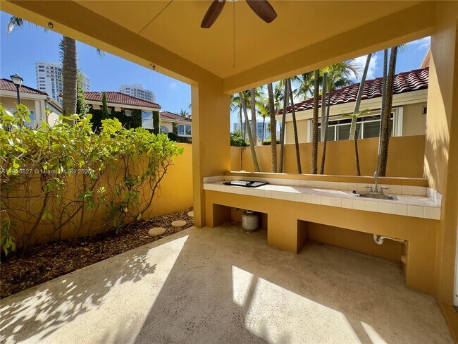 Building Photo - 3728 NE 208th Terrace