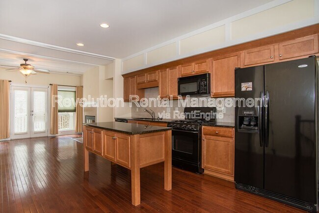 Building Photo - 1284 Jandras Ln SE