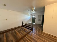 Building Photo - 2900 FL-17