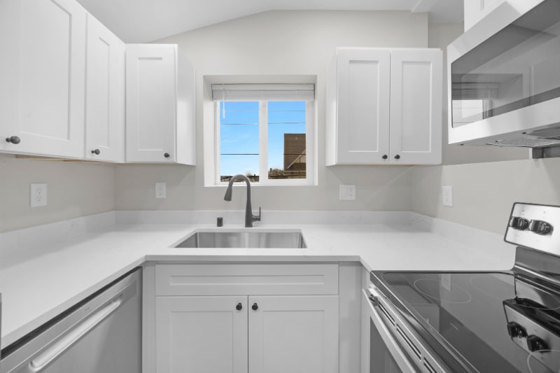 Building Photo - 1412 23rd St