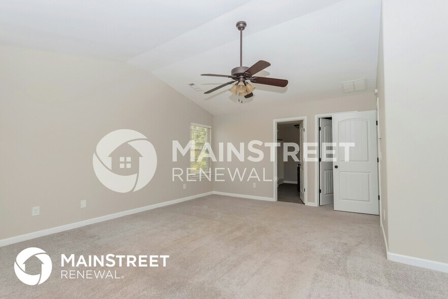 Building Photo - 128 Pristine Dr