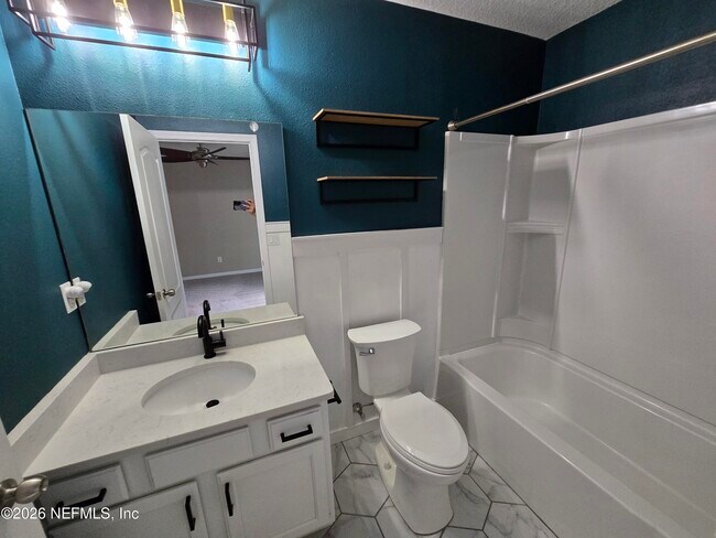 Building Photo - 3022 Plantation Ridge Dr