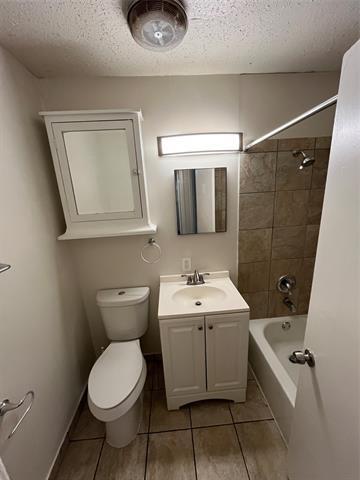 Building Photo - 1706 Curtis Dr