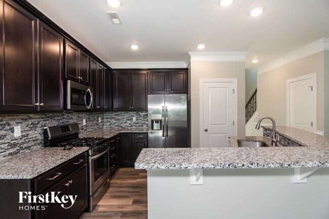 Building Photo - 3611 Alamito Ln