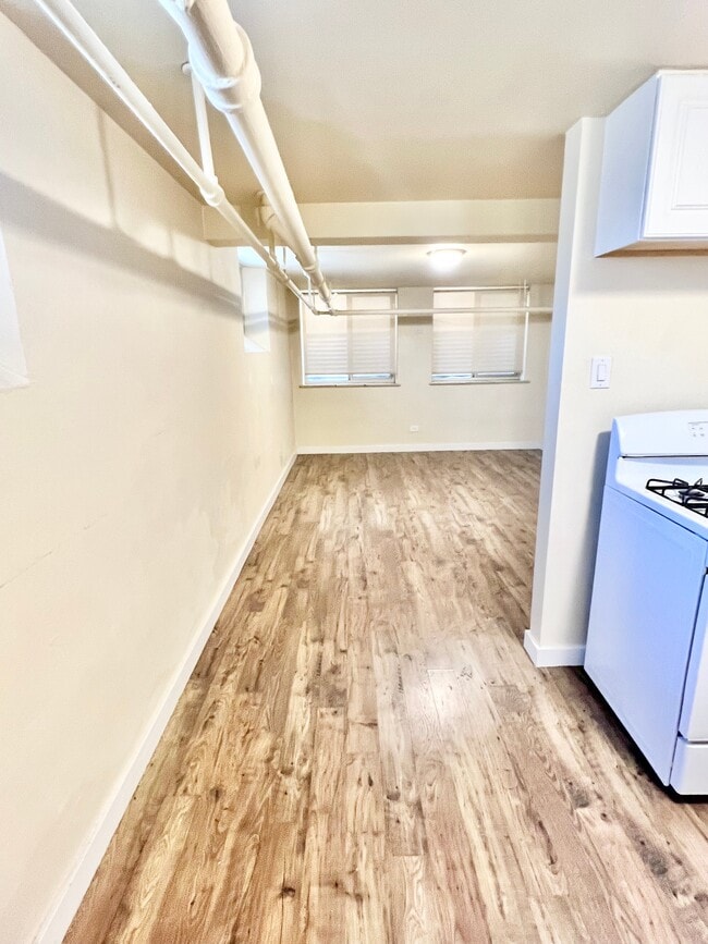 IMG_1211 - The Birney Apartments