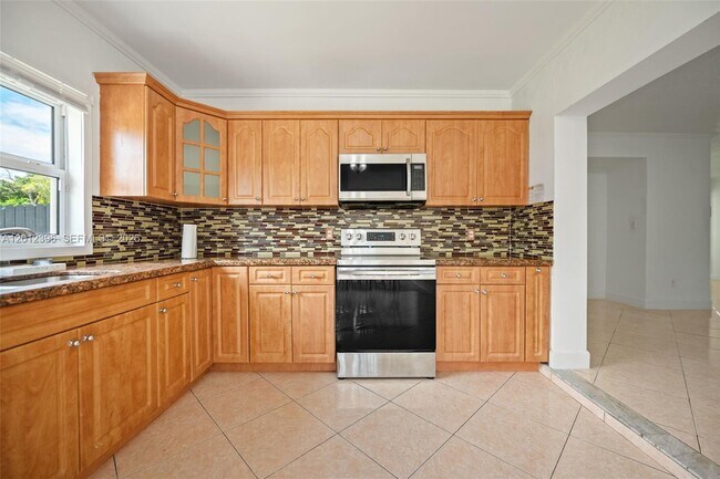 Building Photo - 11950 SW 199th St