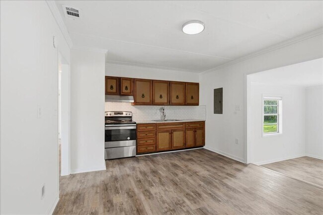 Building Photo - 526 Ochlahatchee Dr