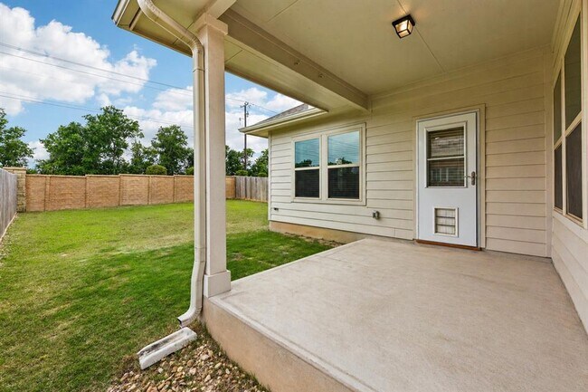 Building Photo - 6403 Principale Dr