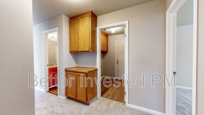 Building Photo - 2328 Providence Ct