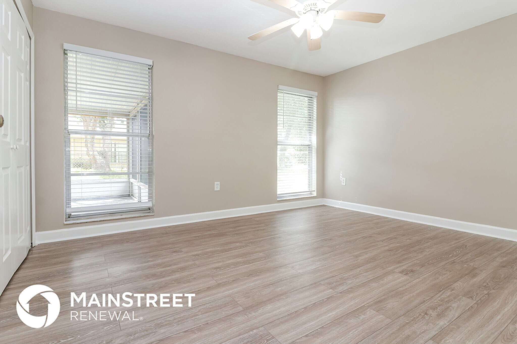 Building Photo - 3707 Mexicali St