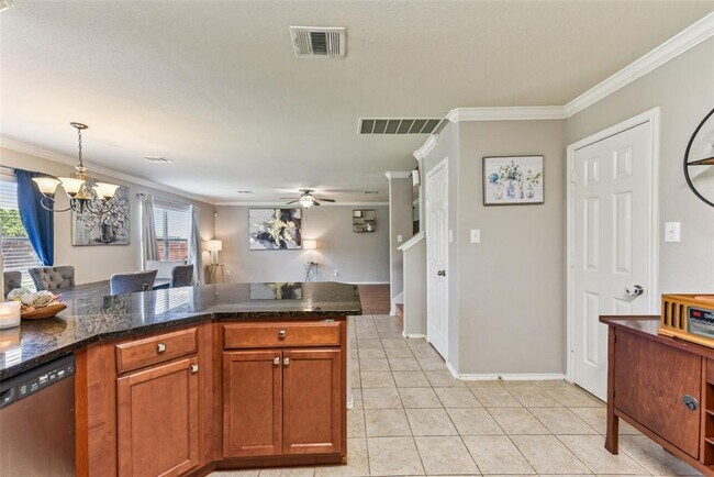 Building Photo - 538 Travertine Trail