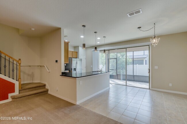 Building Photo - 7021 Buroak Ct