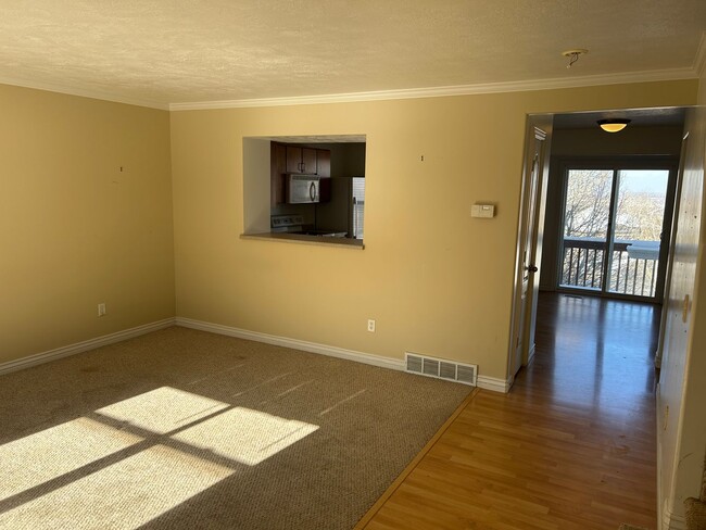 Building Photo - Great 2 Bed 2.5 Bath Draper Condo