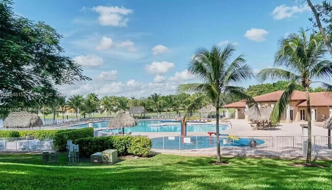 Building Photo - 4192 Laurel Ridge Cir