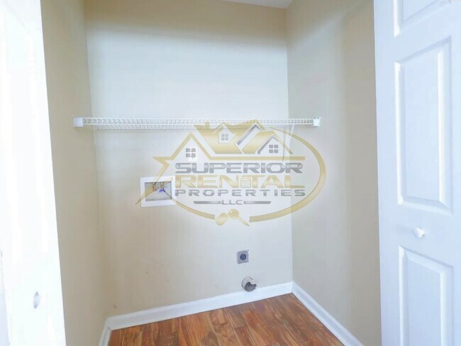 Building Photo - 515 Summit Terrace Ct