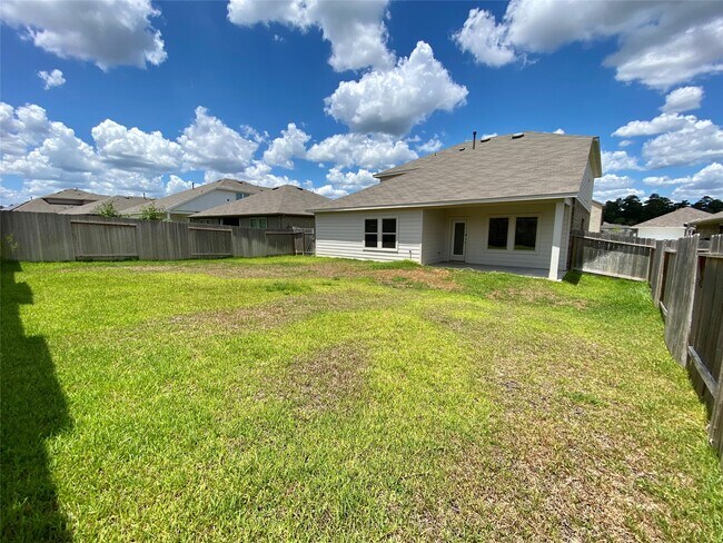Building Photo - 13832 Rock Island Trl