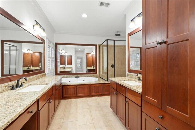 Building Photo - 4209 Whitby Way SE