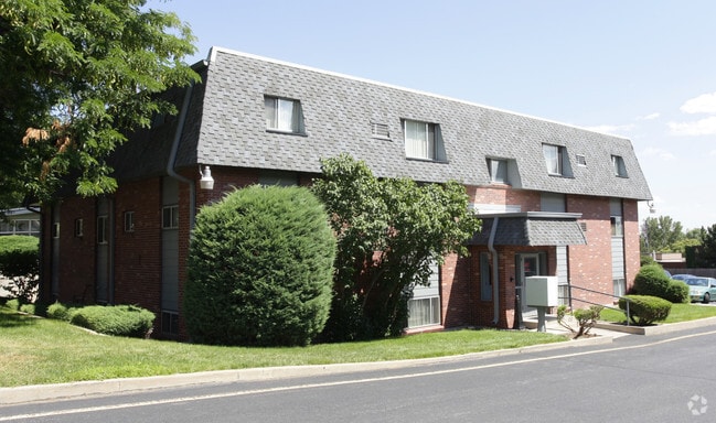 Primary Photo - Arvada Place Apartments