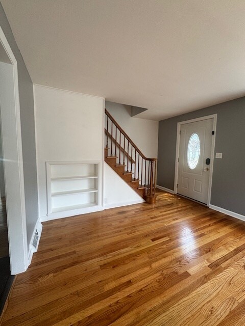 Building Photo - 20 York St