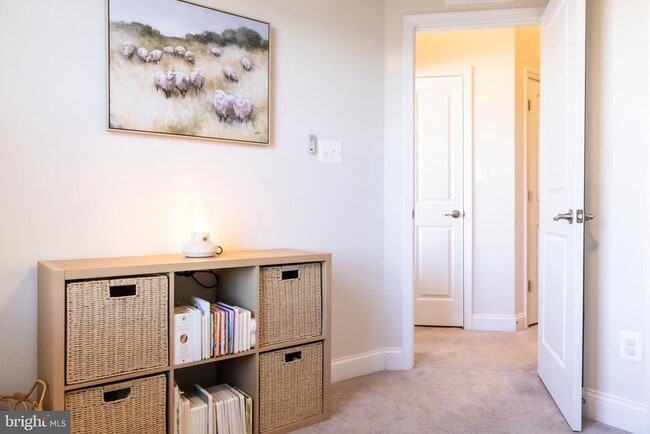 Building Photo - 1441 Onnesta Ct