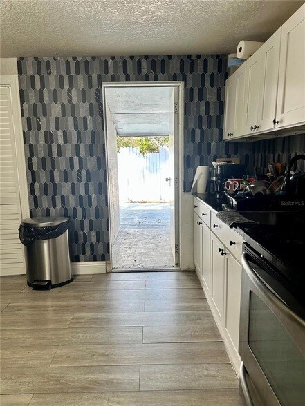 Building Photo - 2003 E Humphrey St