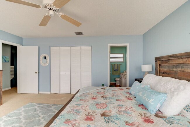 Building Photo - 59 Oceanside Dr