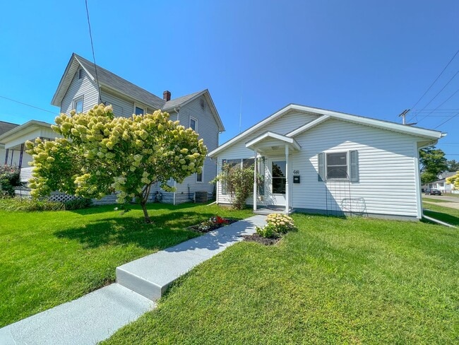 Building Photo - Gorgeous 3BR Ranch Rental Home in Newark -...