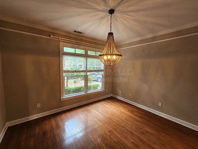 Building Photo - 2681 Oak Village Trail