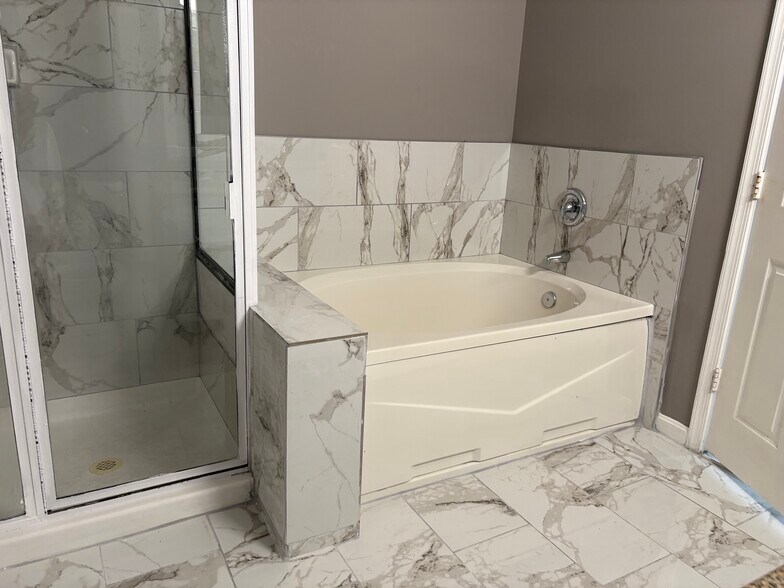 Building Photo - 7416 Hindon Cir