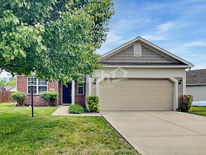 Building Photo - 5425 Wood Hollow Dr