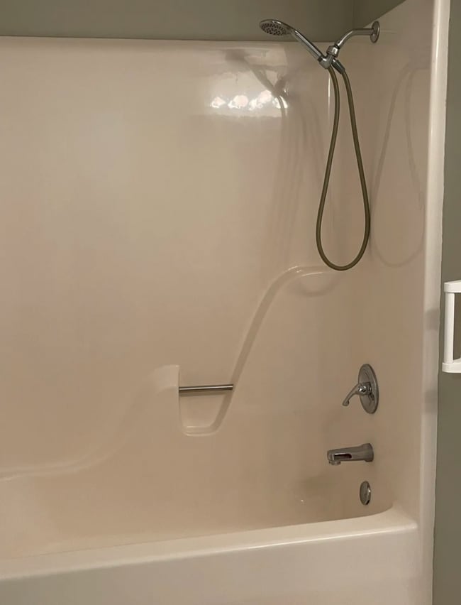 Building Photo - 1975 Montclair Ave