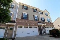 Building Photo - 244 Amber Acorn Ave