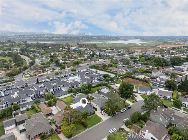 Building Photo - 2662 Riverside Dr