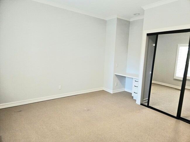 Building Photo - Coming Soon..... Stunning 4 Bed 3 Bath Naglee Park Home Nestled in a Quiet Cul-De-Sac