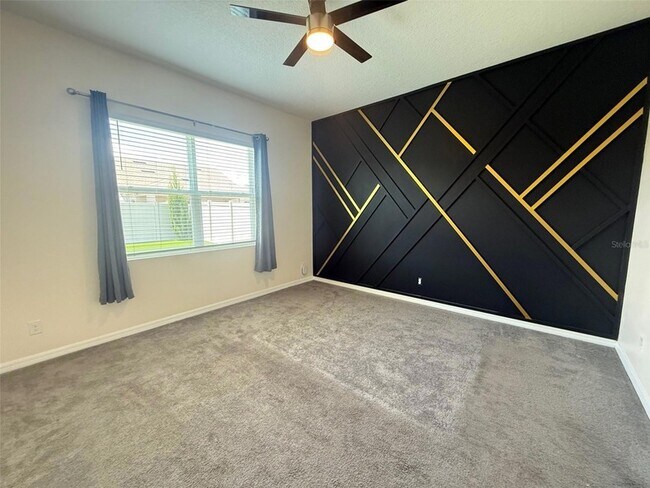 Building Photo - 2074 Brillante Dr